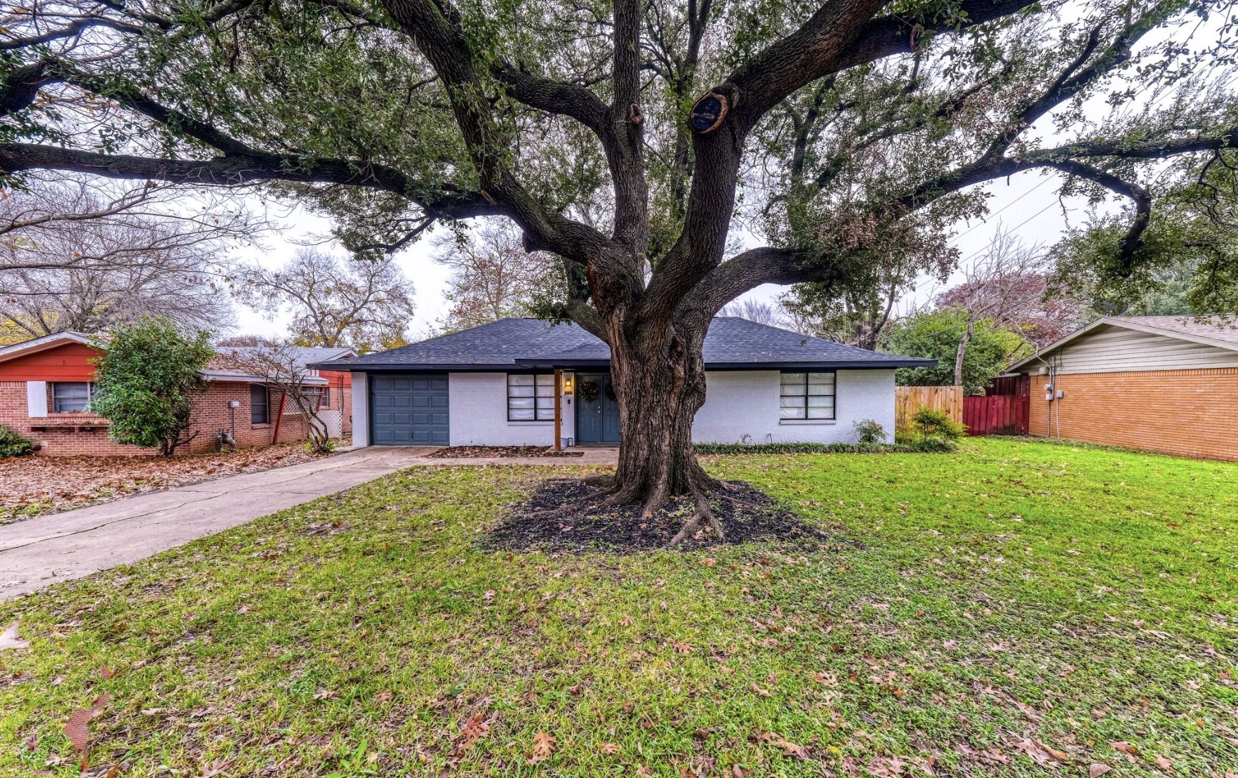 5163 Waits Avenue Fort Worth TX 76133