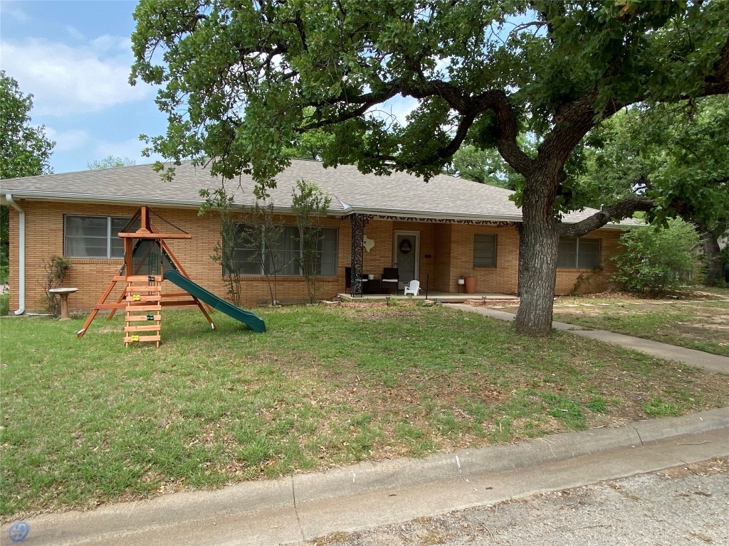 616 NW 20th Street Mineral Wells TX 76067