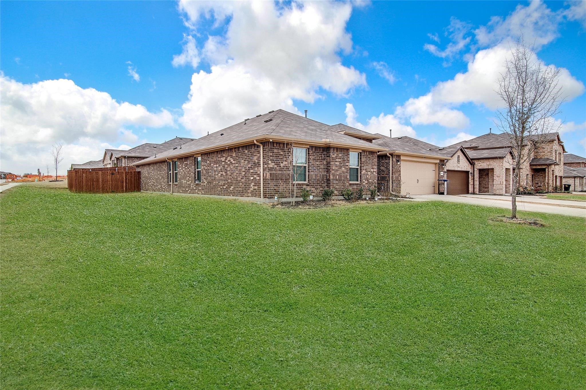 1905 Cookes Lane Cleburne TX 76033