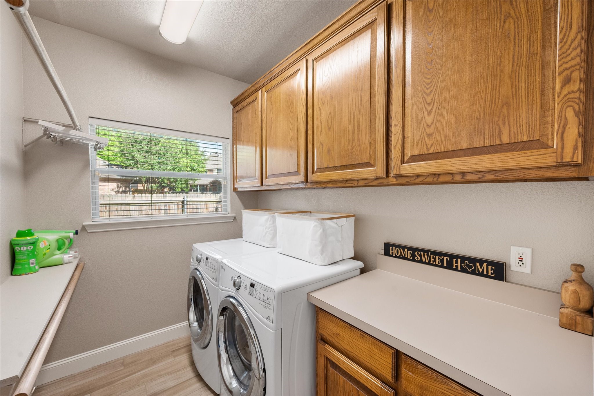 1910 Yarmouth Court Mansfield TX 76063
