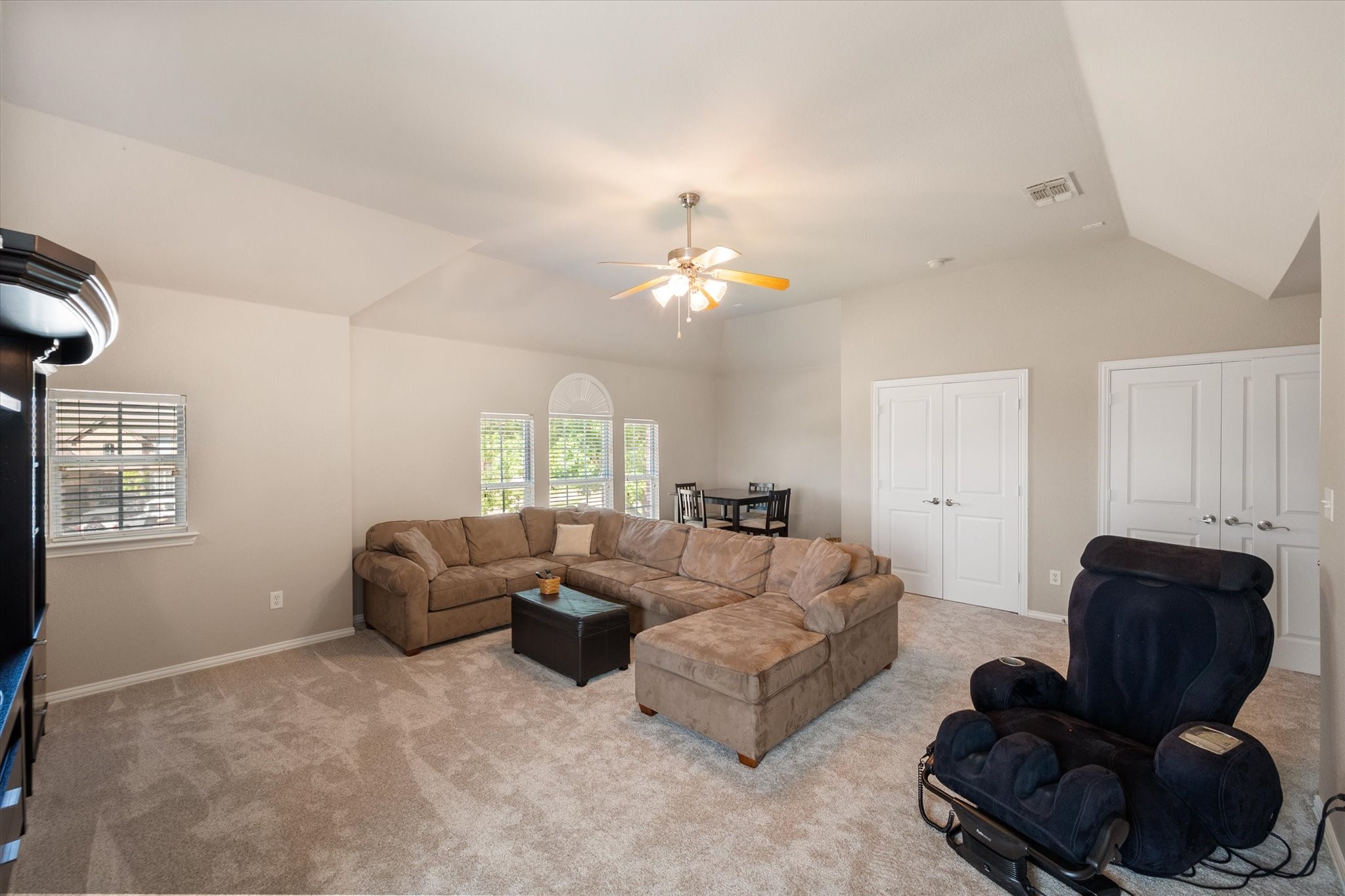 1910 Yarmouth Court Mansfield TX 76063