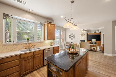 1910 Yarmouth Court Mansfield TX 76063
