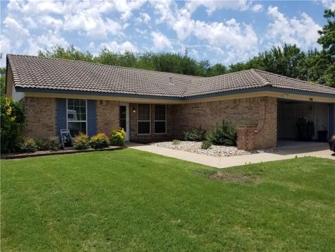 106 Iberis Court Arlington TX 76018