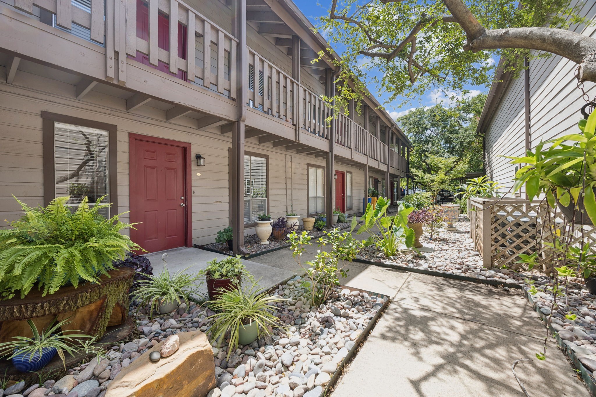 4239 Mckinney Avenue Dallas TX 75205