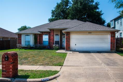 5304 La Viva Lane Arlington TX 76017