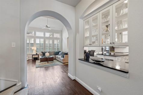 18265 Brighton Green Dallas TX 75252