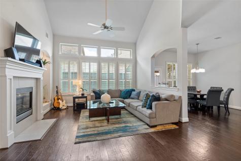 18265 Brighton Green Dallas TX 75252