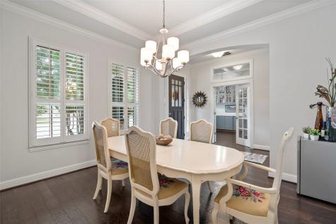 18265 Brighton Green Dallas TX 75252