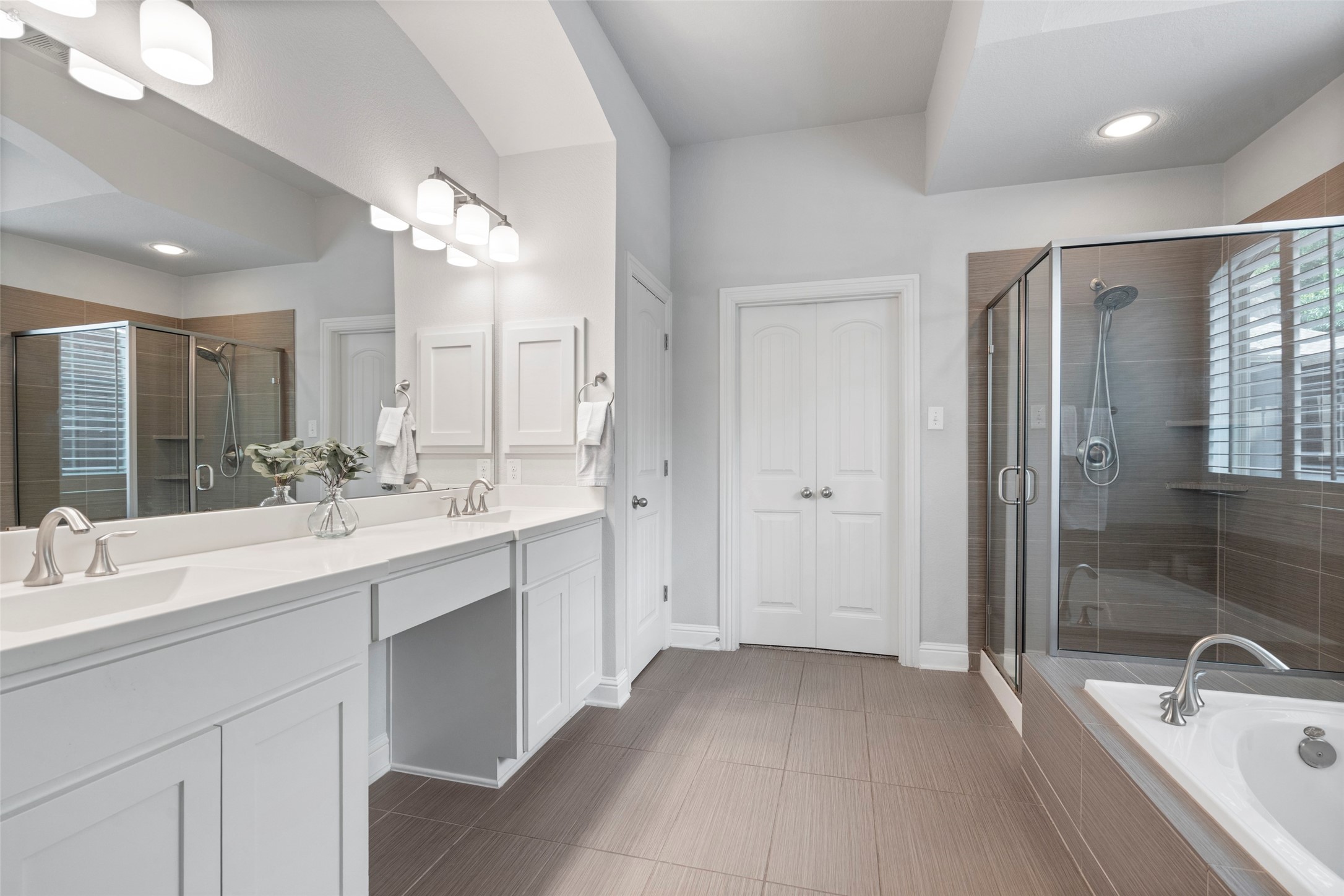 18265 Brighton Green Dallas TX 75252
