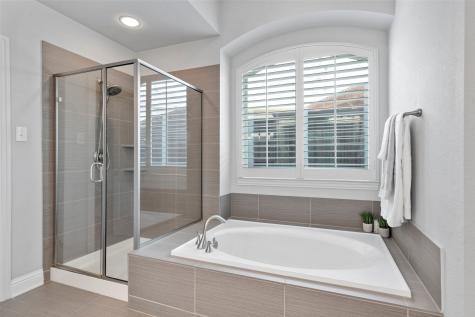 18265 Brighton Green Dallas TX 75252