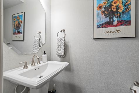 18265 Brighton Green Dallas TX 75252