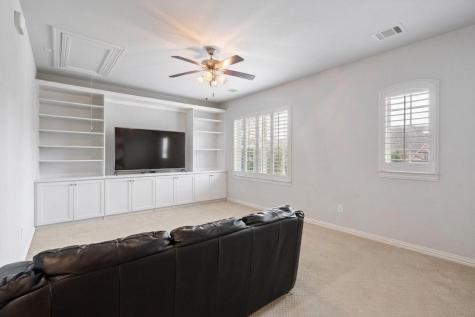 18265 Brighton Green Dallas TX 75252