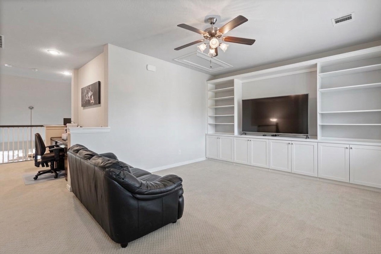 18265 Brighton Green Dallas TX 75252