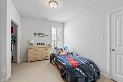 18265 Brighton Green Dallas TX 75252