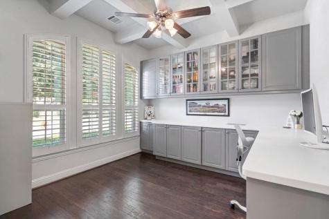 18265 Brighton Green Dallas TX 75252