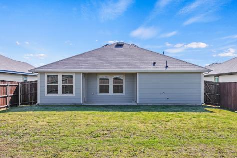 6524 Shoreline Lane Princeton TX 75407
