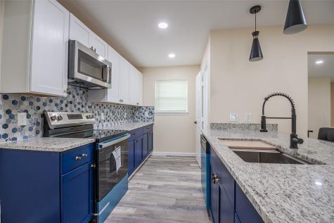 5305 Cahill Oval Street River Oaks TX 76114