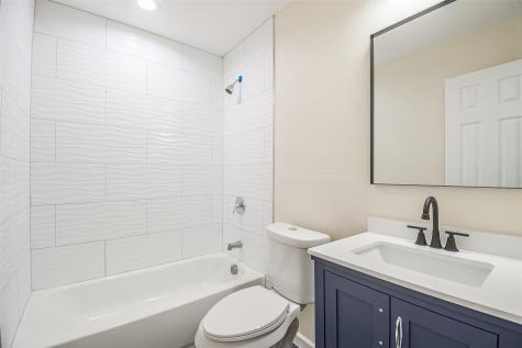 5305 Cahill Oval Street River Oaks TX 76114