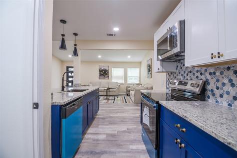 5305 Cahill Oval Street River Oaks TX 76114