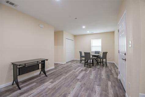 5305 Cahill Oval Street River Oaks TX 76114