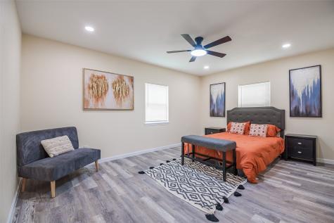 5305 Cahill Oval Street River Oaks TX 76114