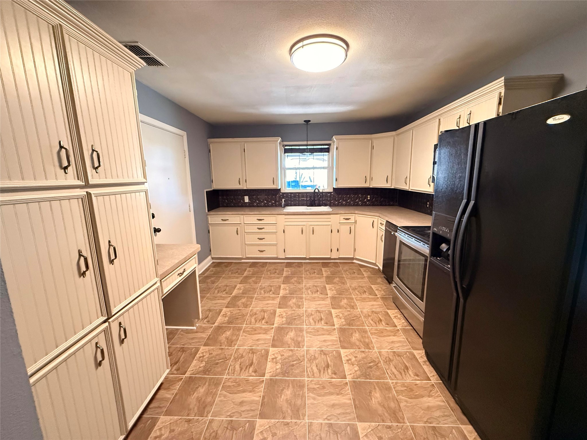 312 W Church Street Olney TX 76374