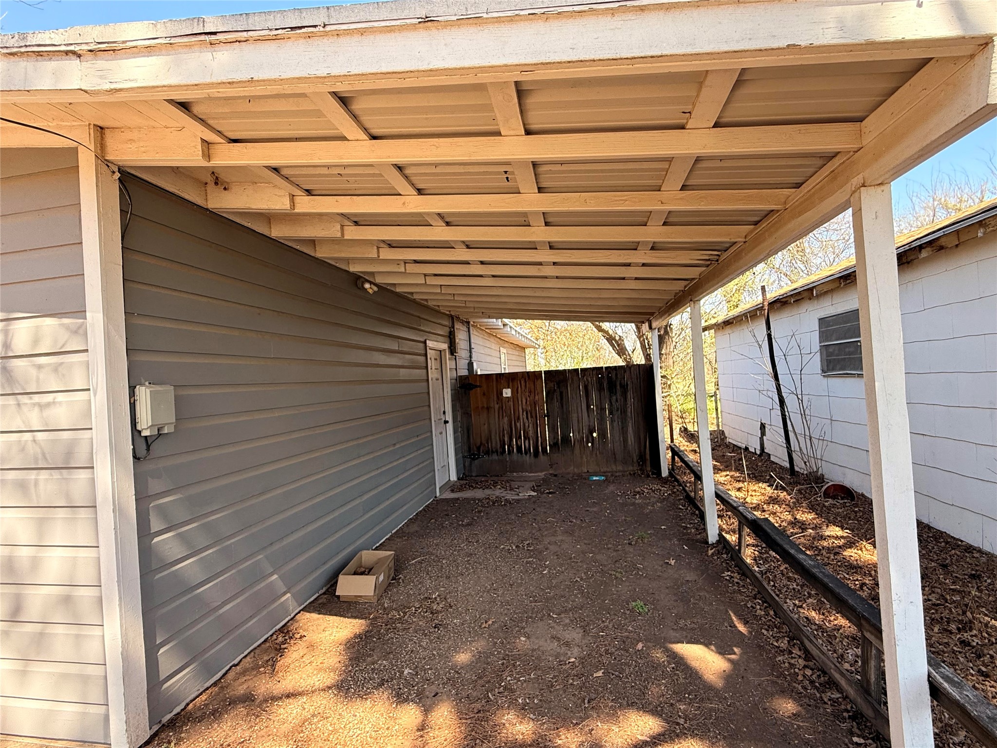 312 W Church Street Olney TX 76374
