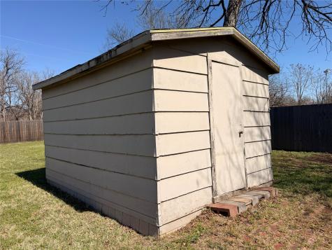 312 W Church Street Olney TX 76374