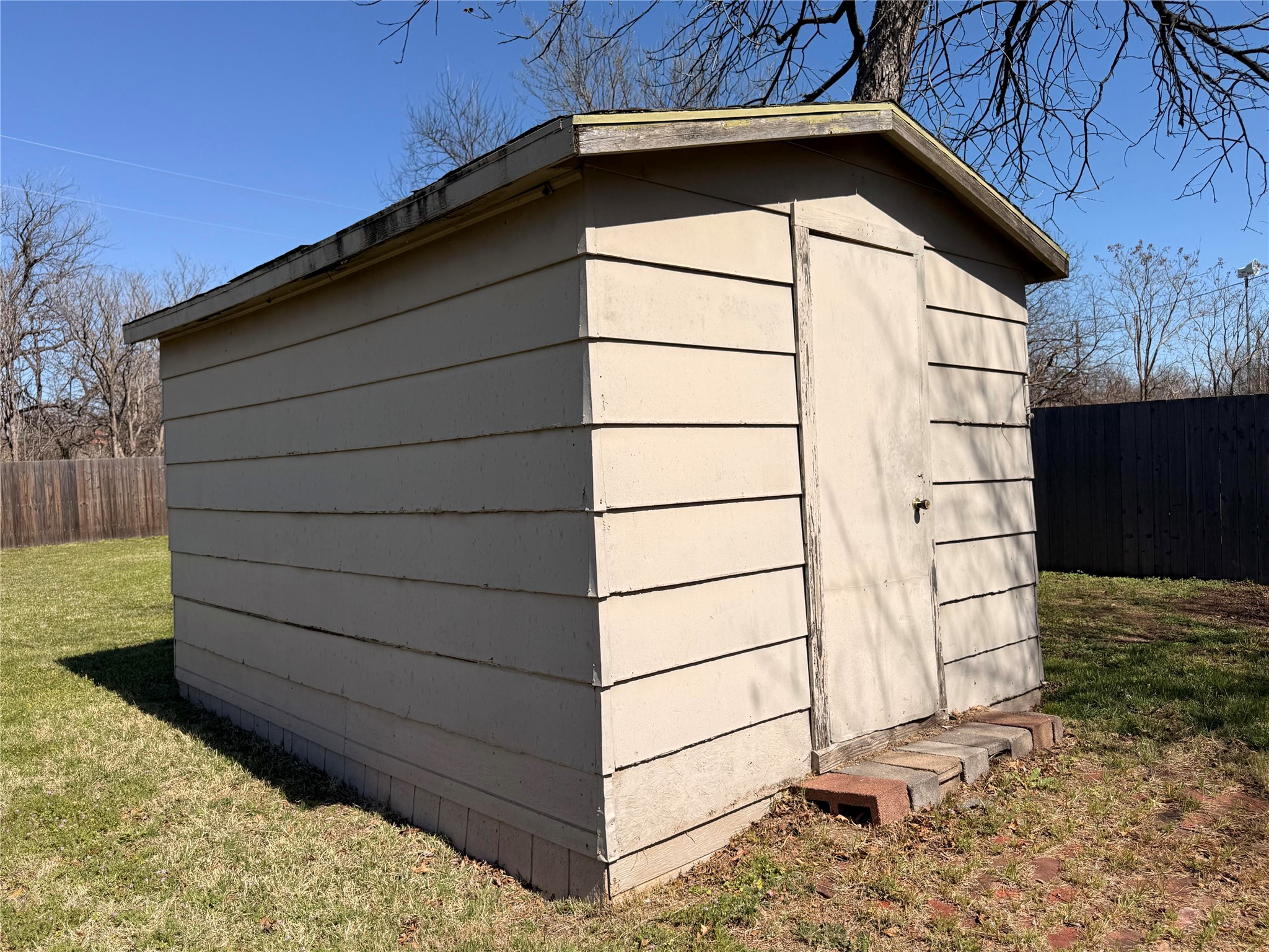 312 W Church Street Olney TX 76374