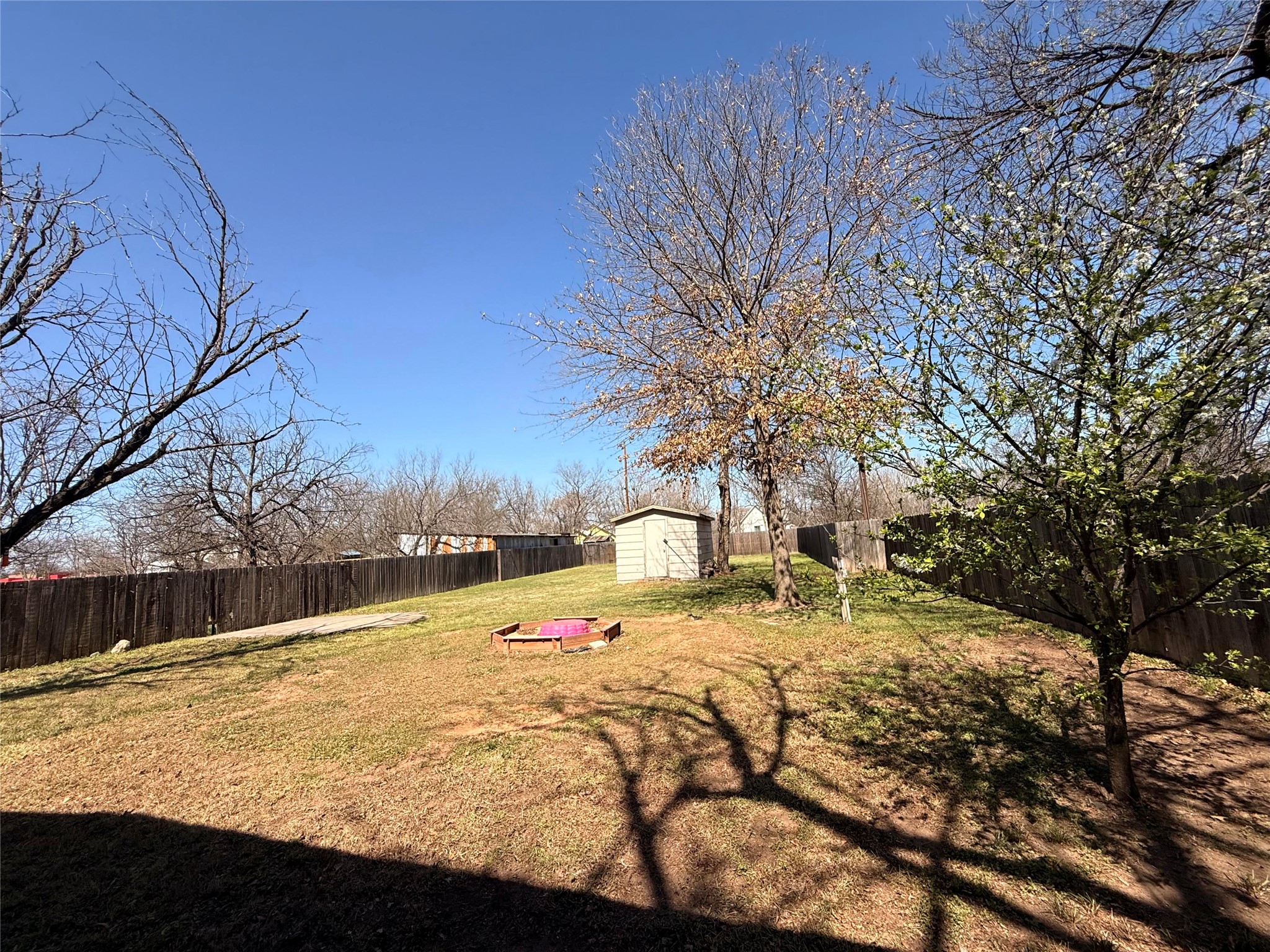312 W Church Street Olney TX 76374