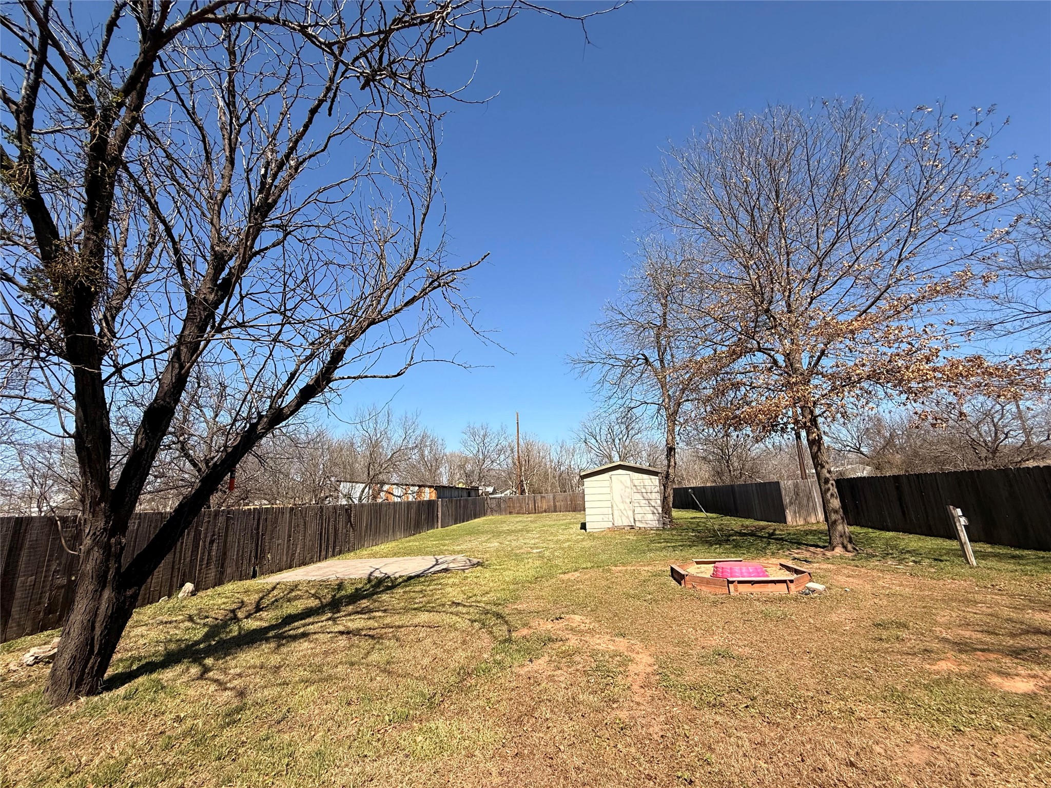 312 W Church Street Olney TX 76374