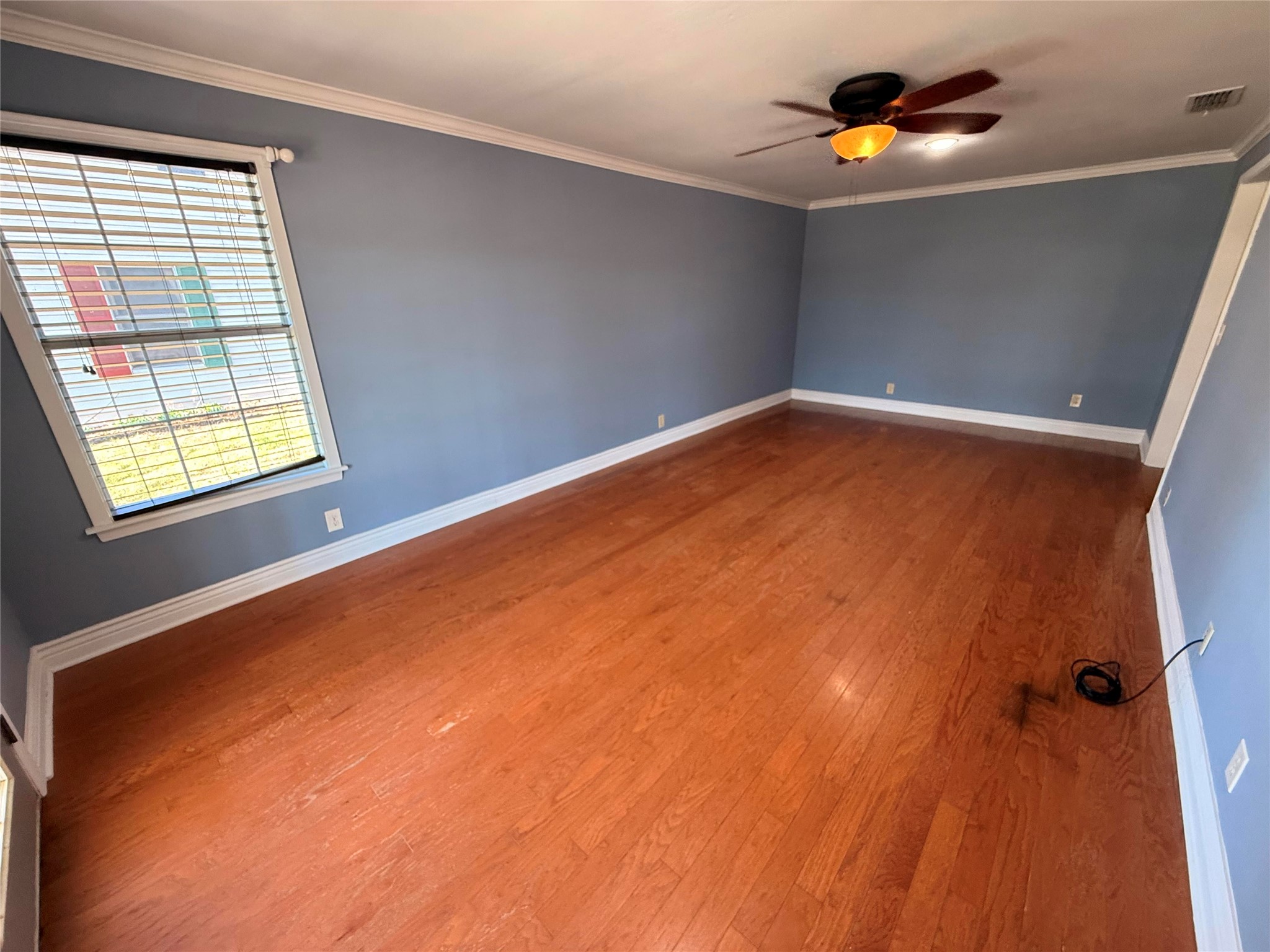312 W Church Street Olney TX 76374