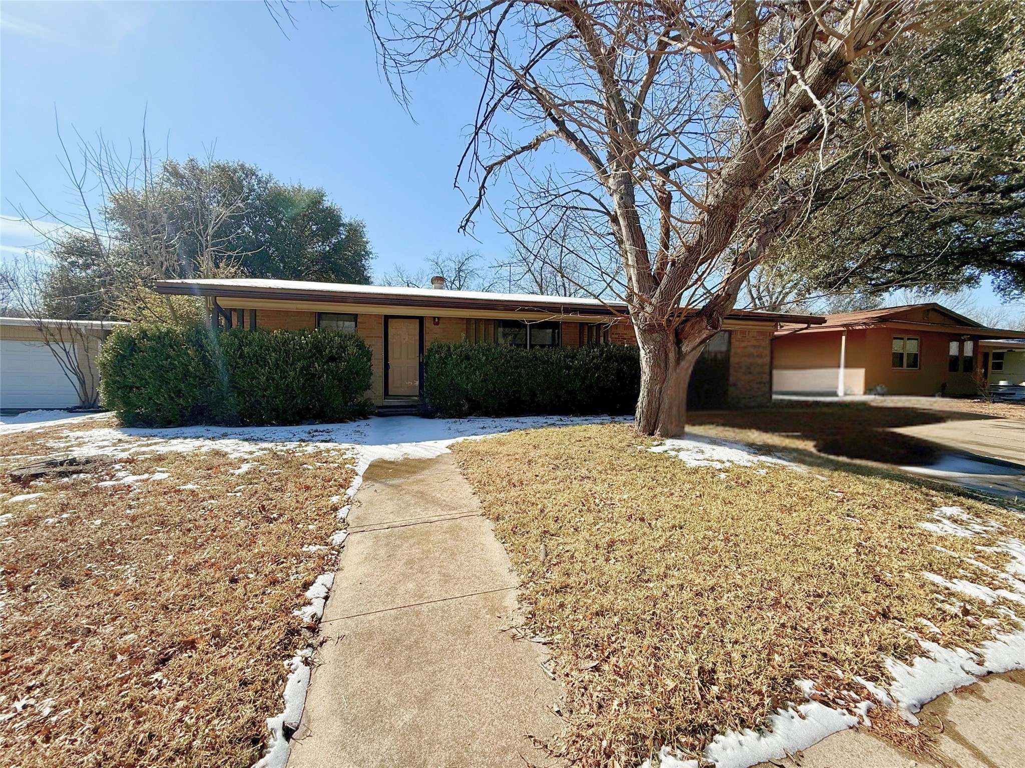 7725 Davenport Avenue Fort Worth TX 76116