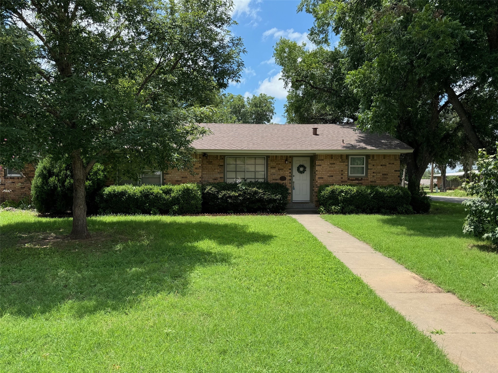 811 Reeves Road Seymour TX 76380