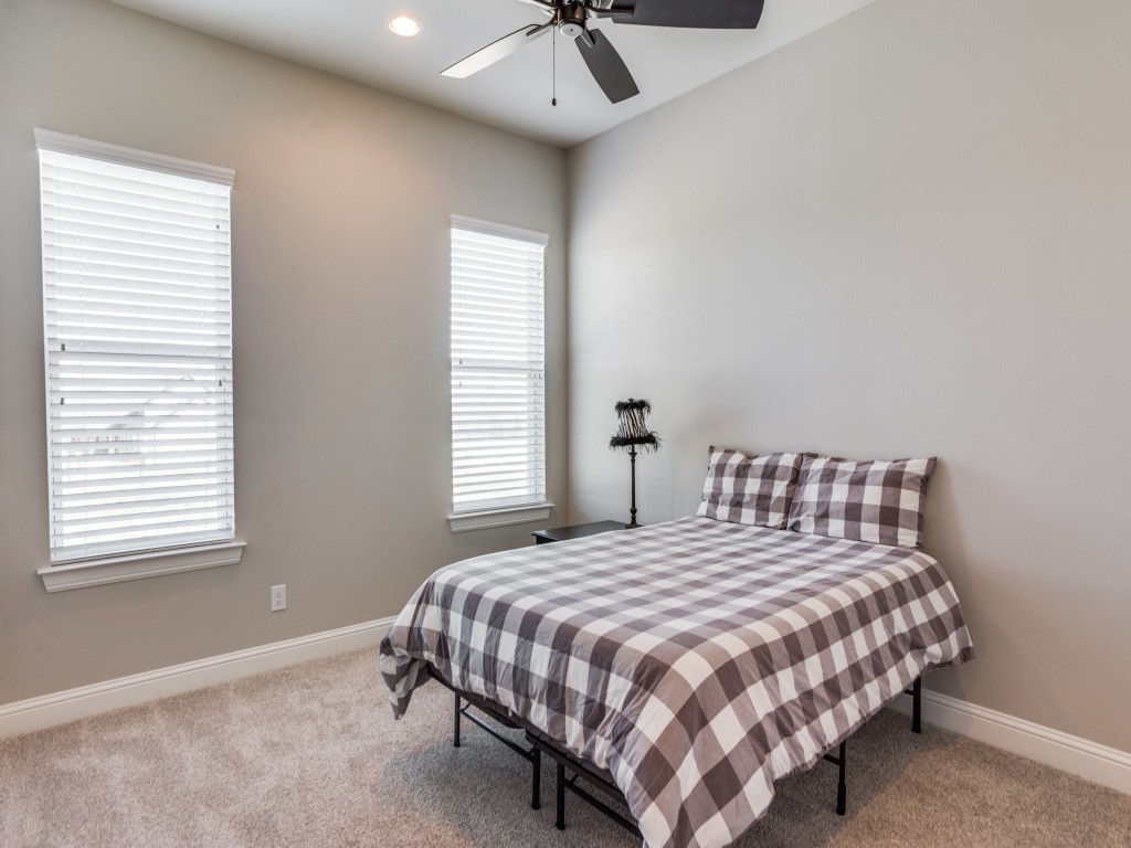 2000 Ragland Trail Azle TX 76020