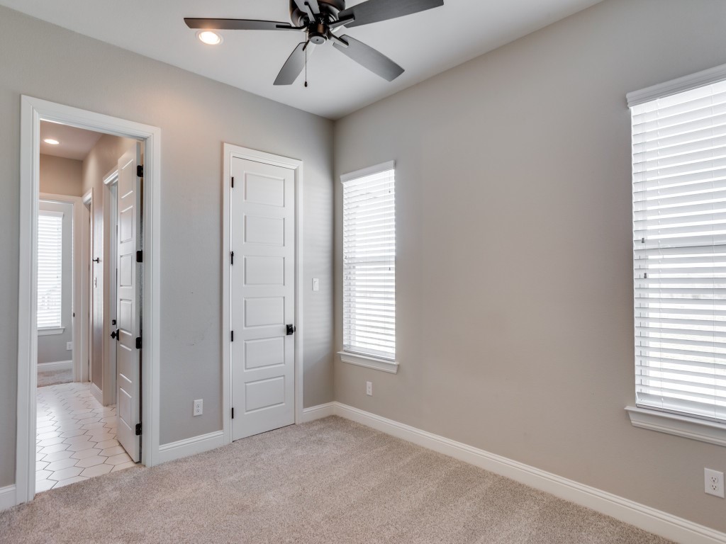 2000 Ragland Trail Azle TX 76020