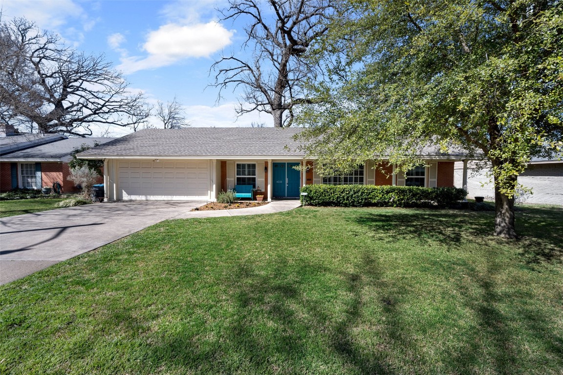 4008 Hartwood Drive Fort Worth TX 76109