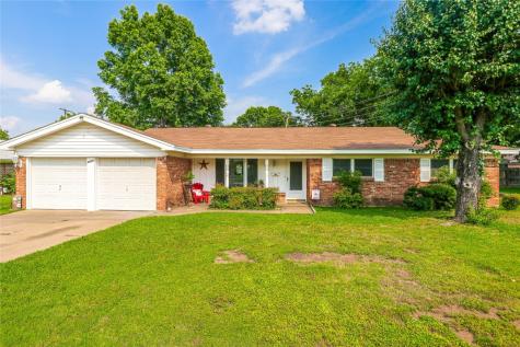4904 Katherine Drive North Richland Hills TX 76180