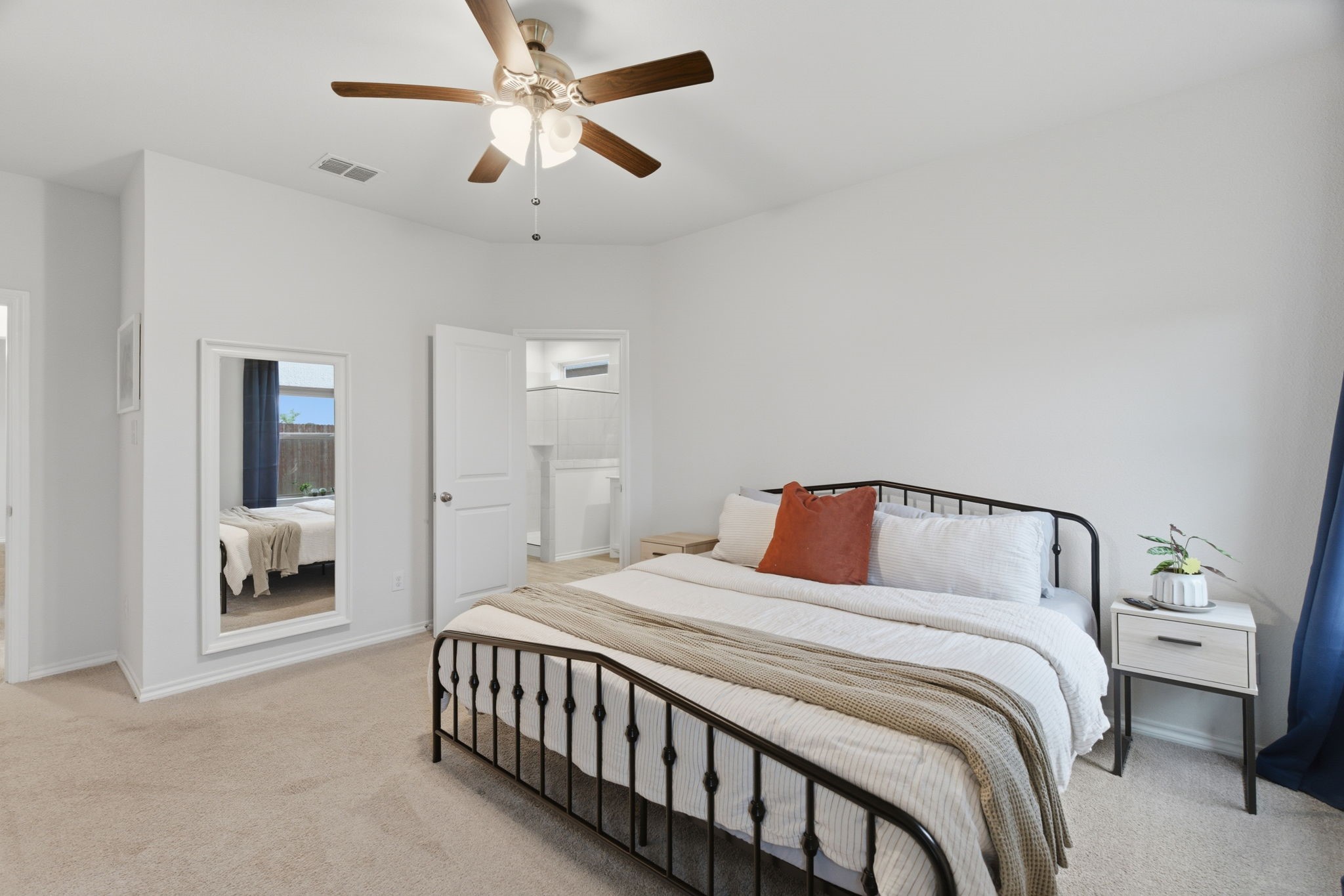1017 King Street Aubrey TX 76227