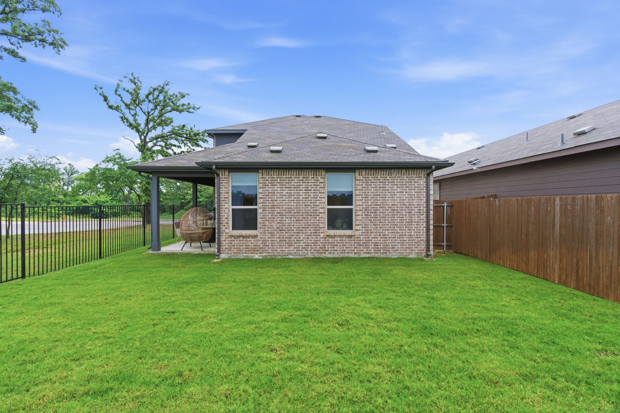 1017 King Street Aubrey TX 76227