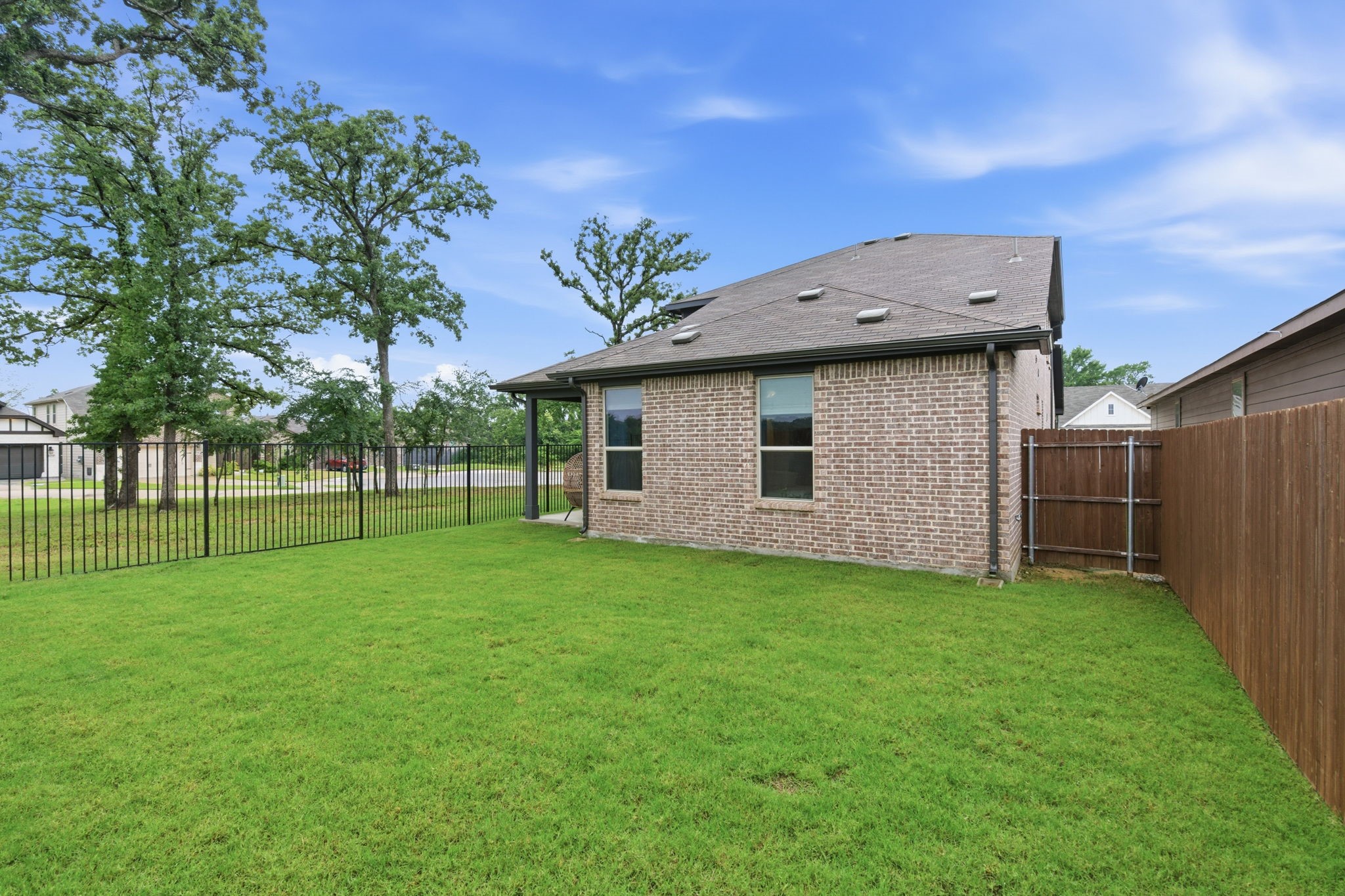 1017 King Street Aubrey TX 76227