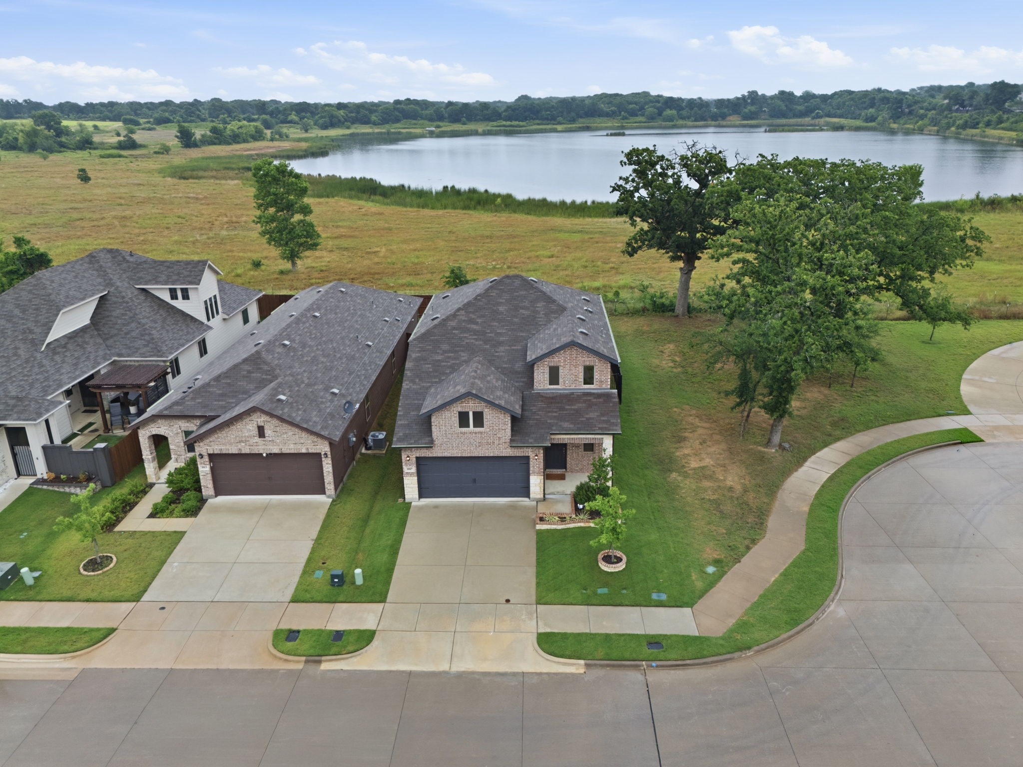 1017 King Street Aubrey TX 76227