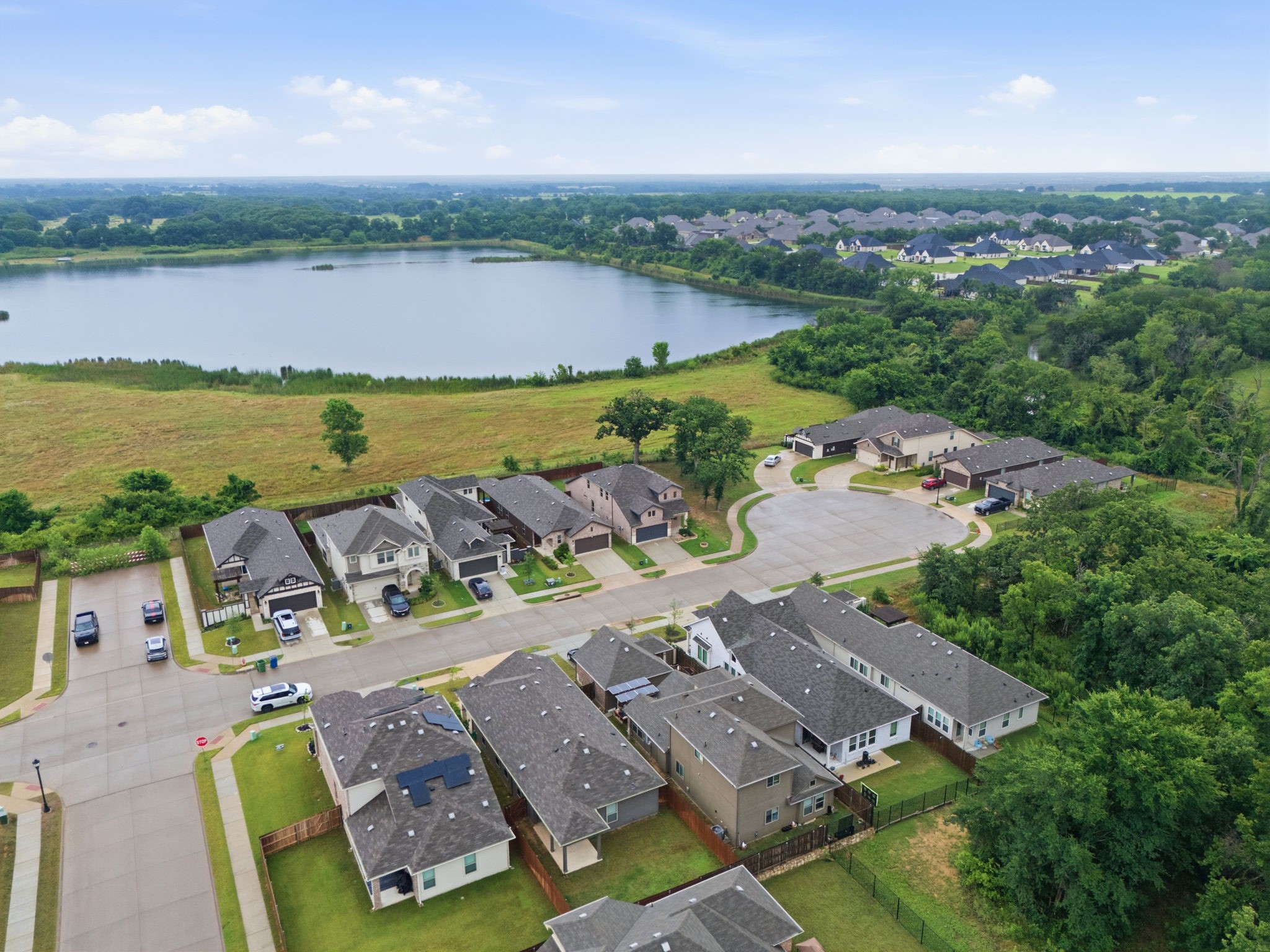1017 King Street Aubrey TX 76227
