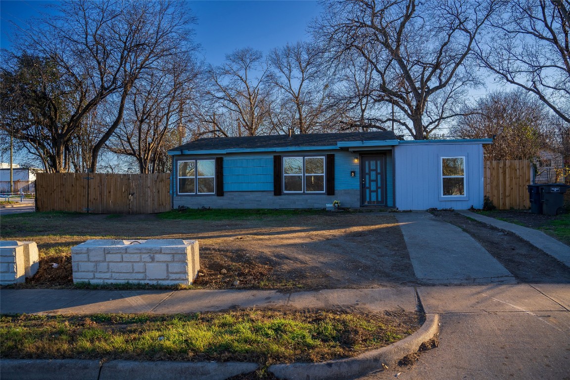 701 Hodgson Street Fort Worth TX 76115