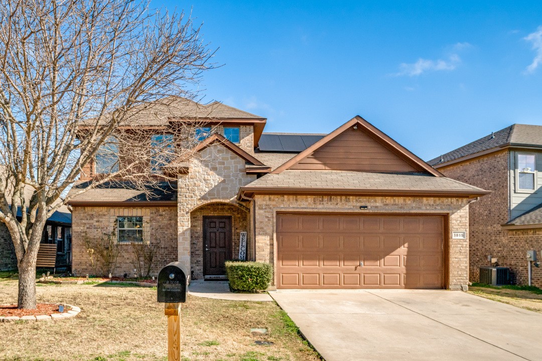 1815 Bersand Gainesville TX 76240