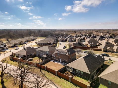 1815 Bersand Gainesville TX 76240