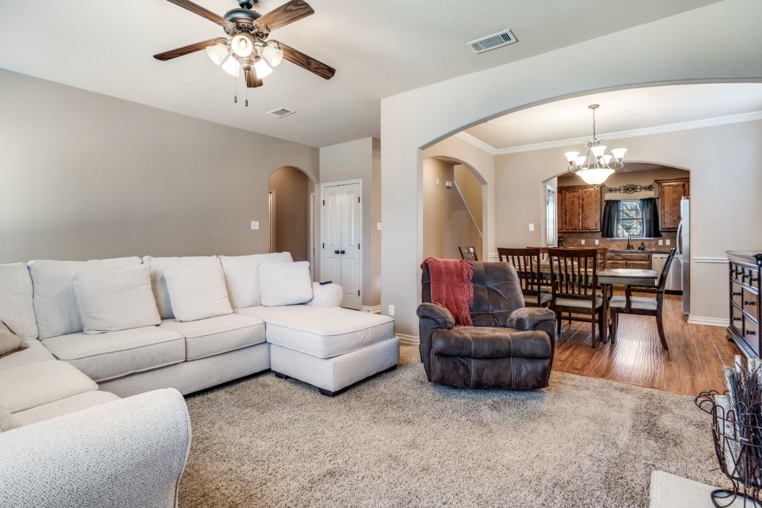 1815 Bersand Gainesville TX 76240