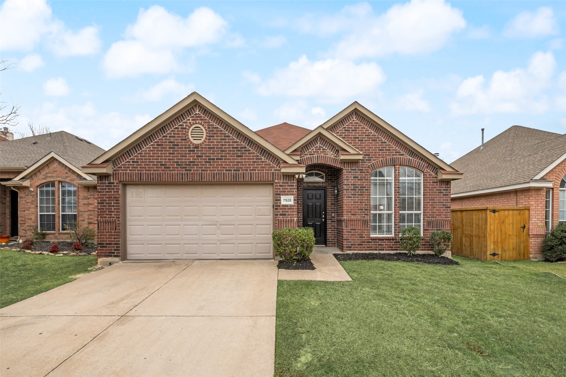 7928 Hill Country Lane Dallas TX 75249