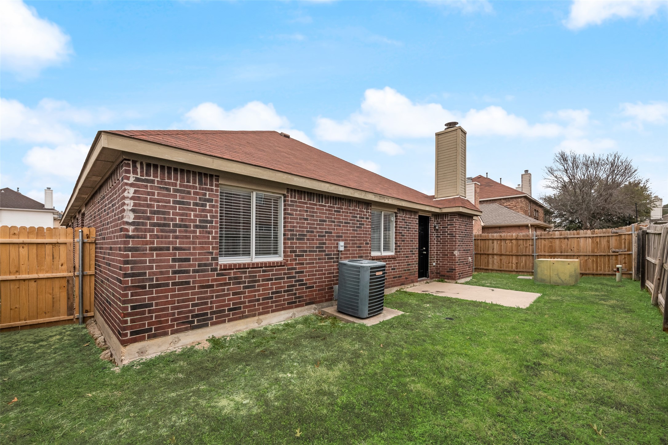 7928 Hill Country Lane Dallas TX 75249