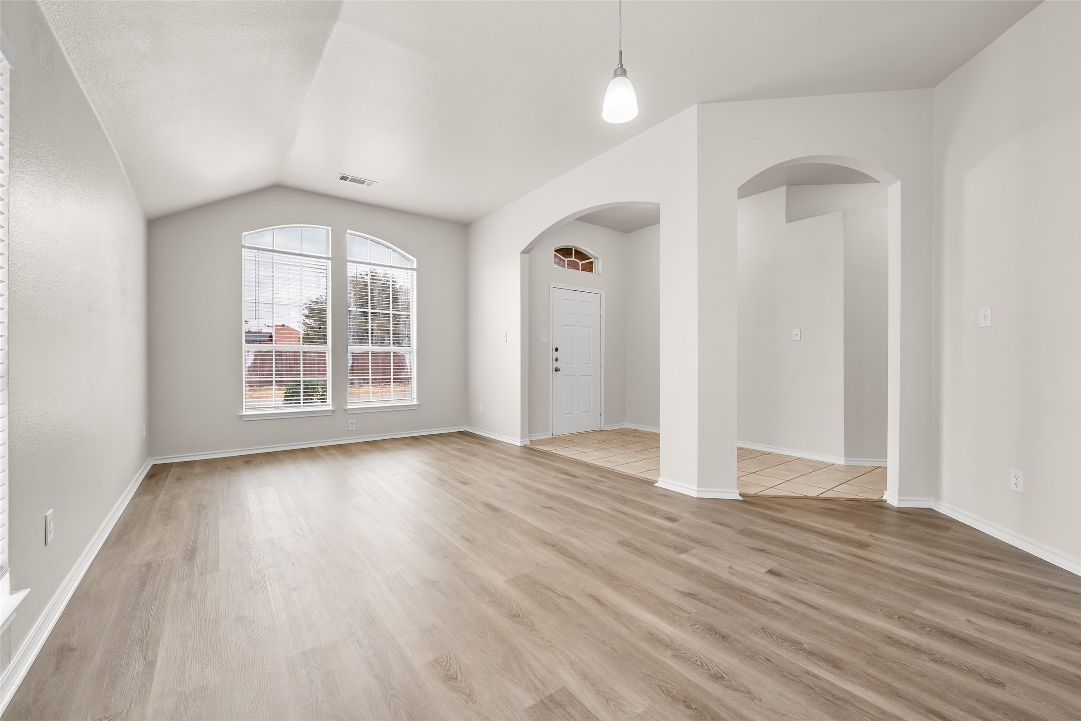 7928 Hill Country Lane Dallas TX 75249